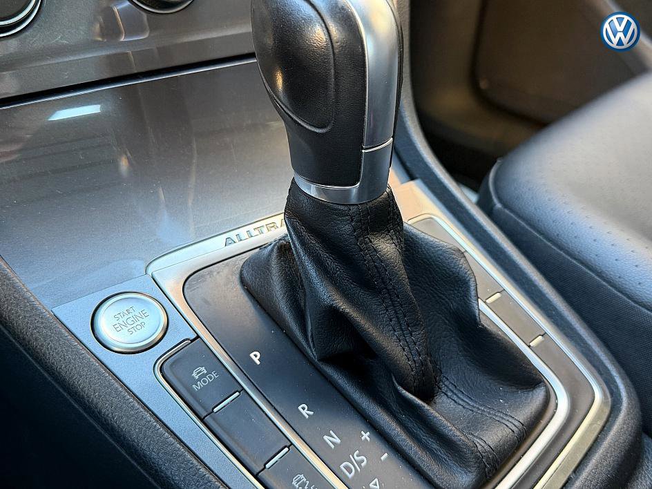 Used 2017 Volkswagen Golf Alltrack SE image 19