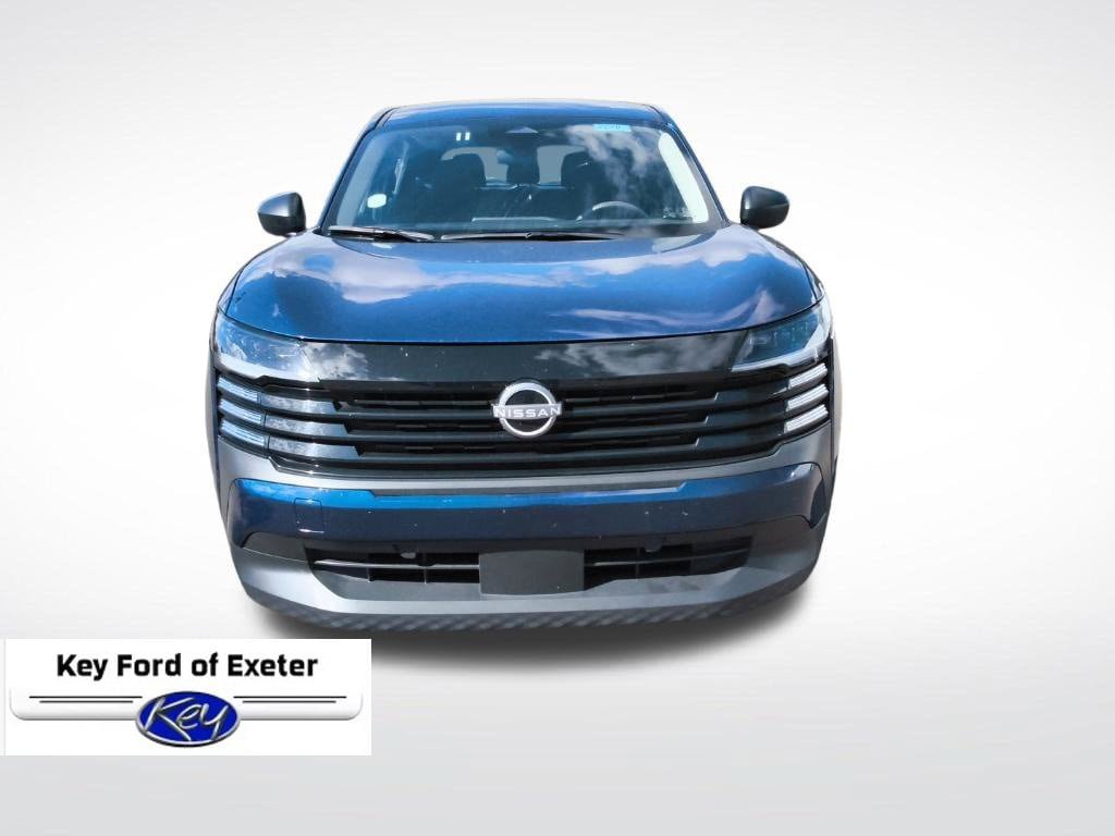 Used 2025 Nissan Kicks S AWD/4WD image 4
