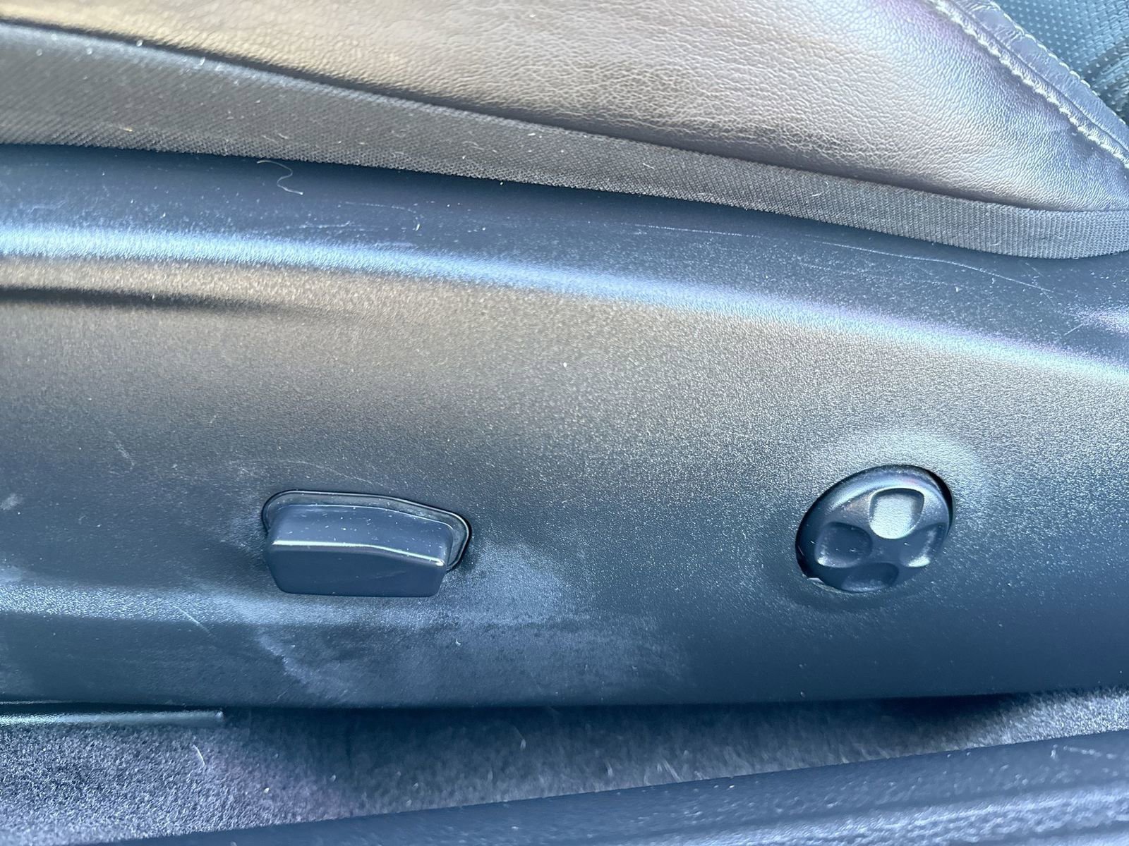 Used 2018 Dodge Challenger SXT Plus image 14