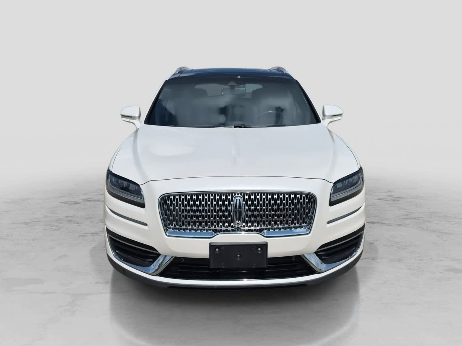 Used 2019 Lincoln Nautilus Reserve AWD/4WD image 3