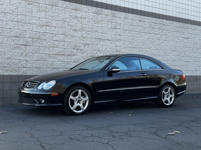 Used 2005 Mercedes-Benz CLK 500 Coupe image 12