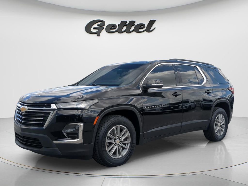 Used 2023 Chevrolet Traverse LT FWD image 1