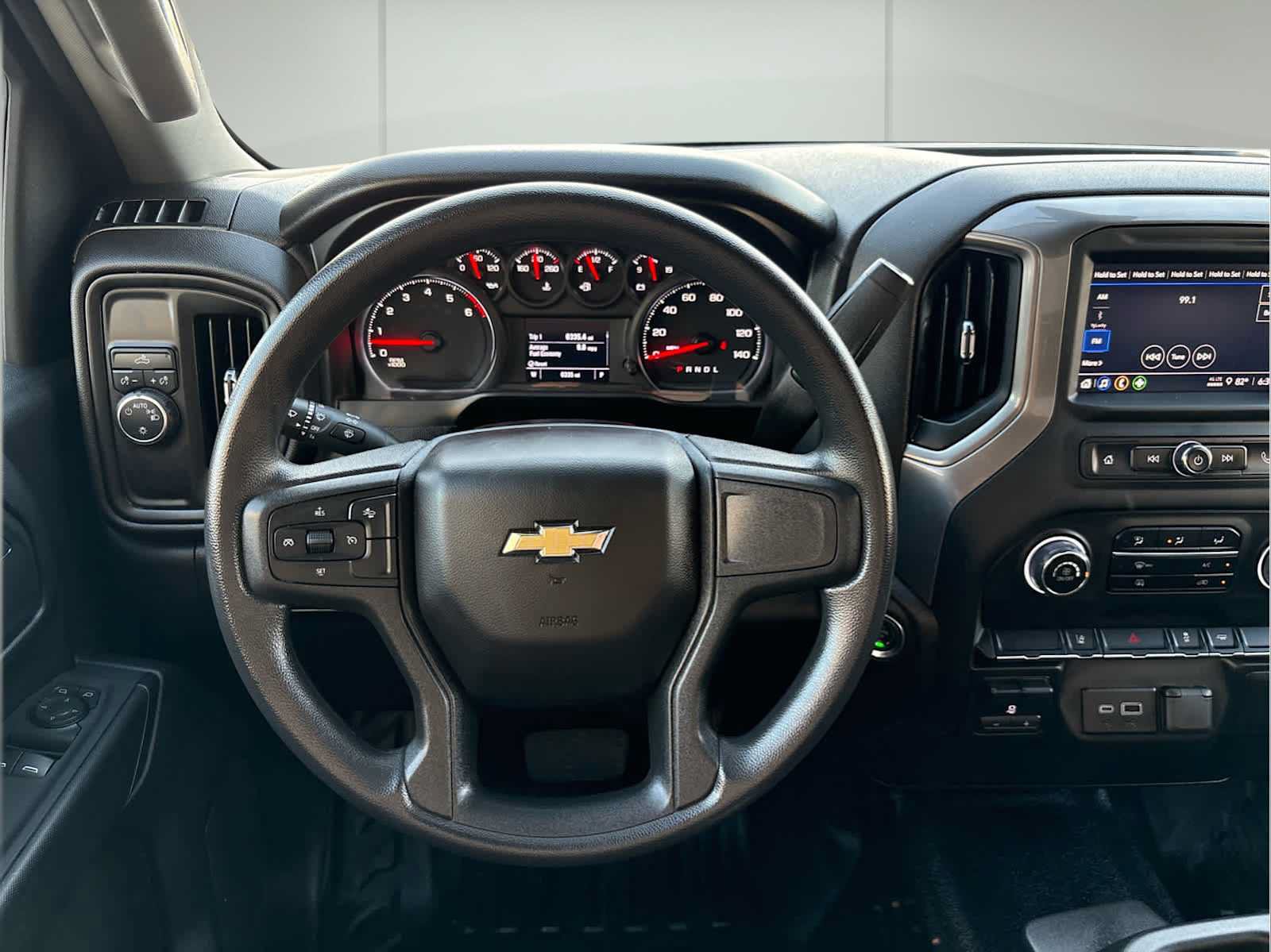 Used 2025 Chevrolet Silverado 2500 W/T RWD image 28