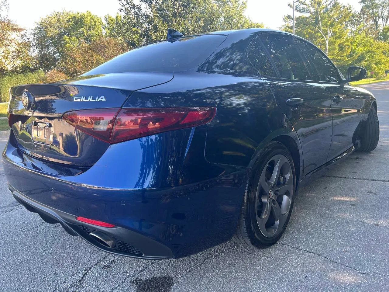 Used 2018 Alfa Romeo Giulia image 8