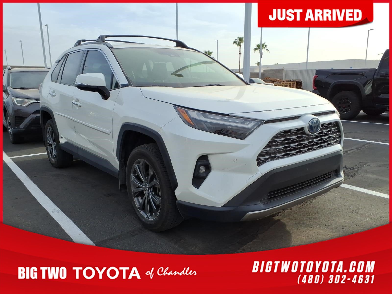 Used 2022 Toyota RAV4 Limited w/ Limited Grade Weather Package AWD/4WD image 1