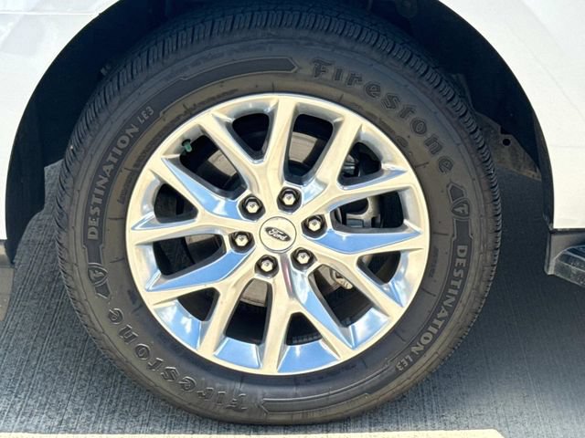 Used 2021 Ford Expedition XLT RWD image 5
