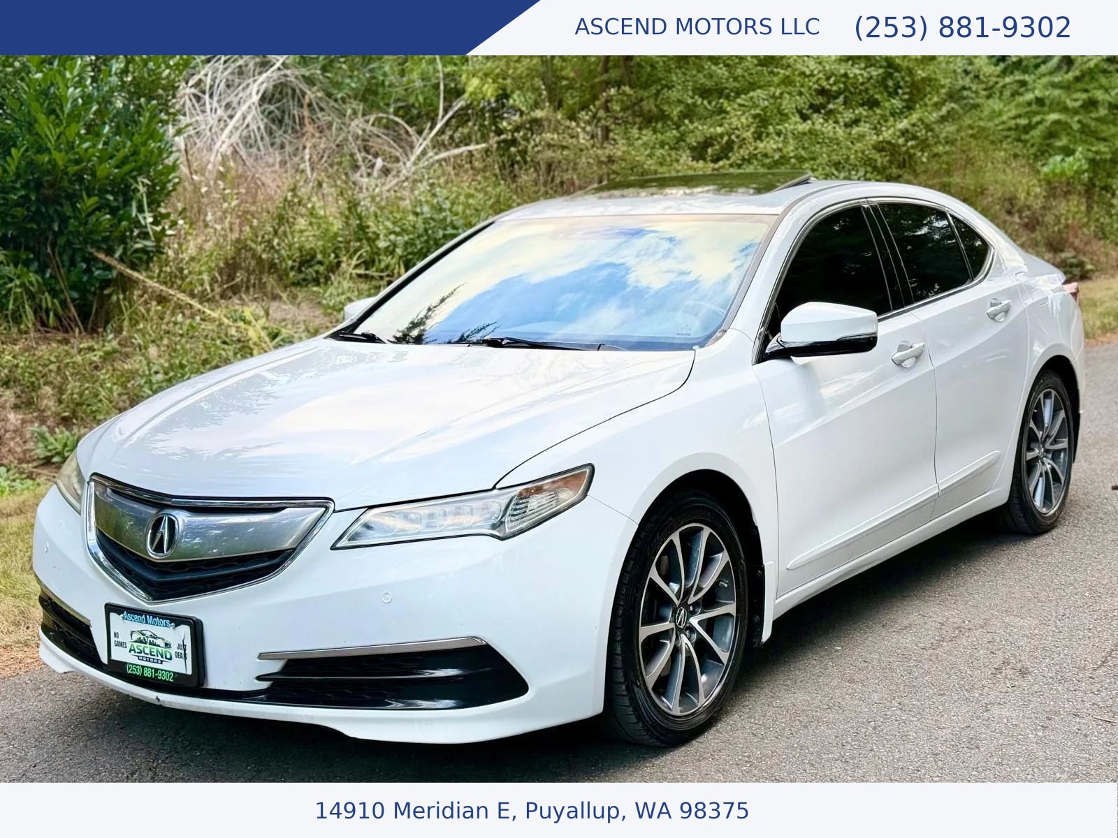 Used 2015 Acura TLX w/ Technology Package FWD image 1