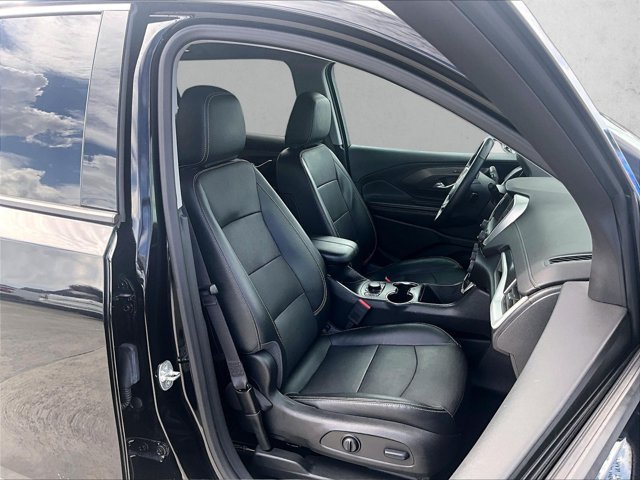 Used 2023 GMC Terrain SLT FWD image 9