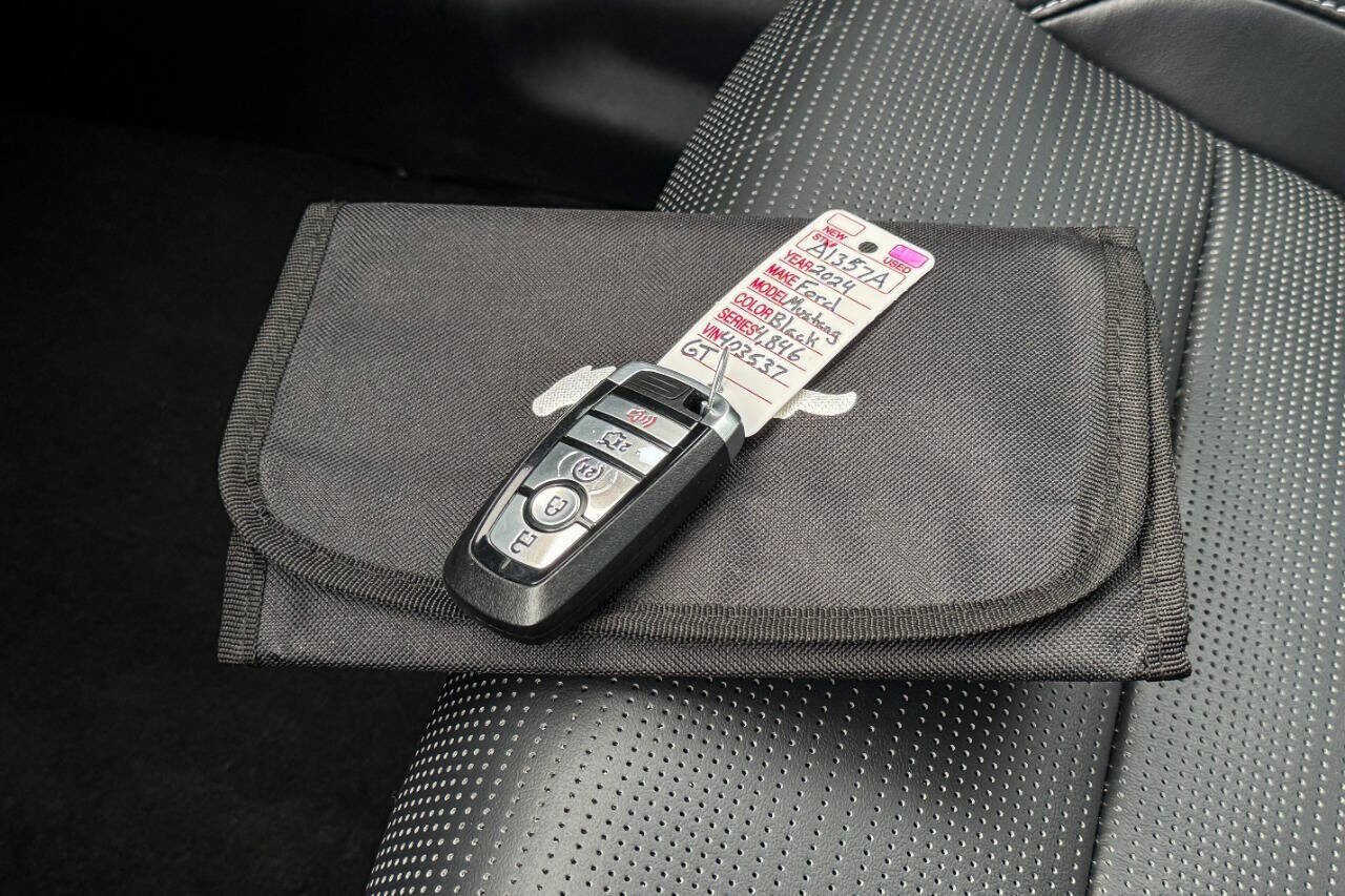 Used 2024 Ford Mustang GT Premium image 37