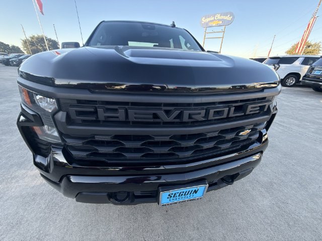 Certified 2024 Chevrolet Silverado 1500 Custom AWD/4WD image 32