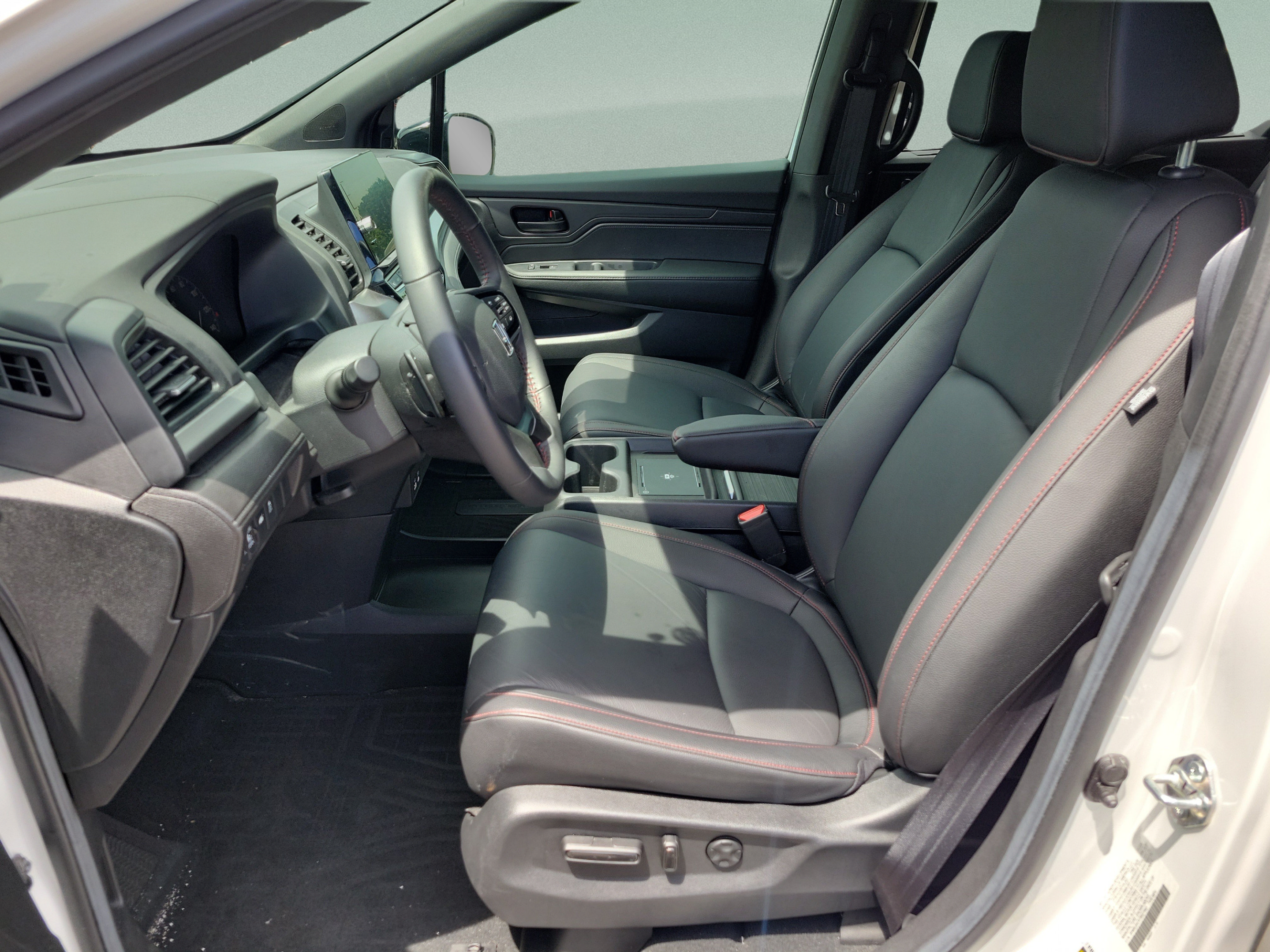 Certified 2026 Honda Odyssey Sport-L image 25