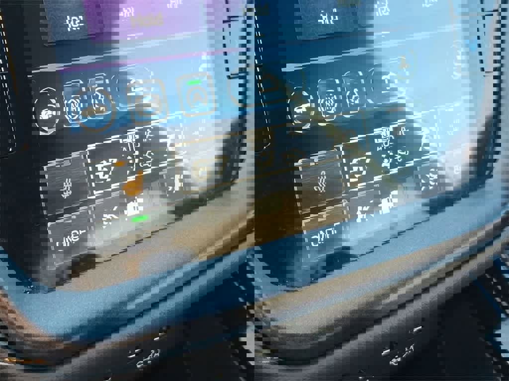 Used 2022 Subaru Outback Wilderness image 25