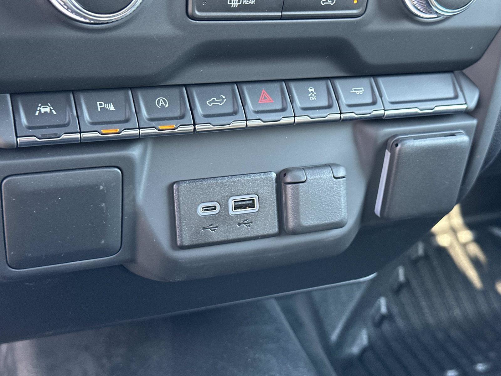 New 2026 GMC Sierra 1500 Pro w/ Pro Value Package RWD image 16