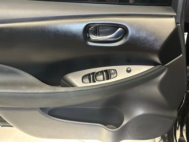 Used 2025 Nissan Leaf S FWD image 22