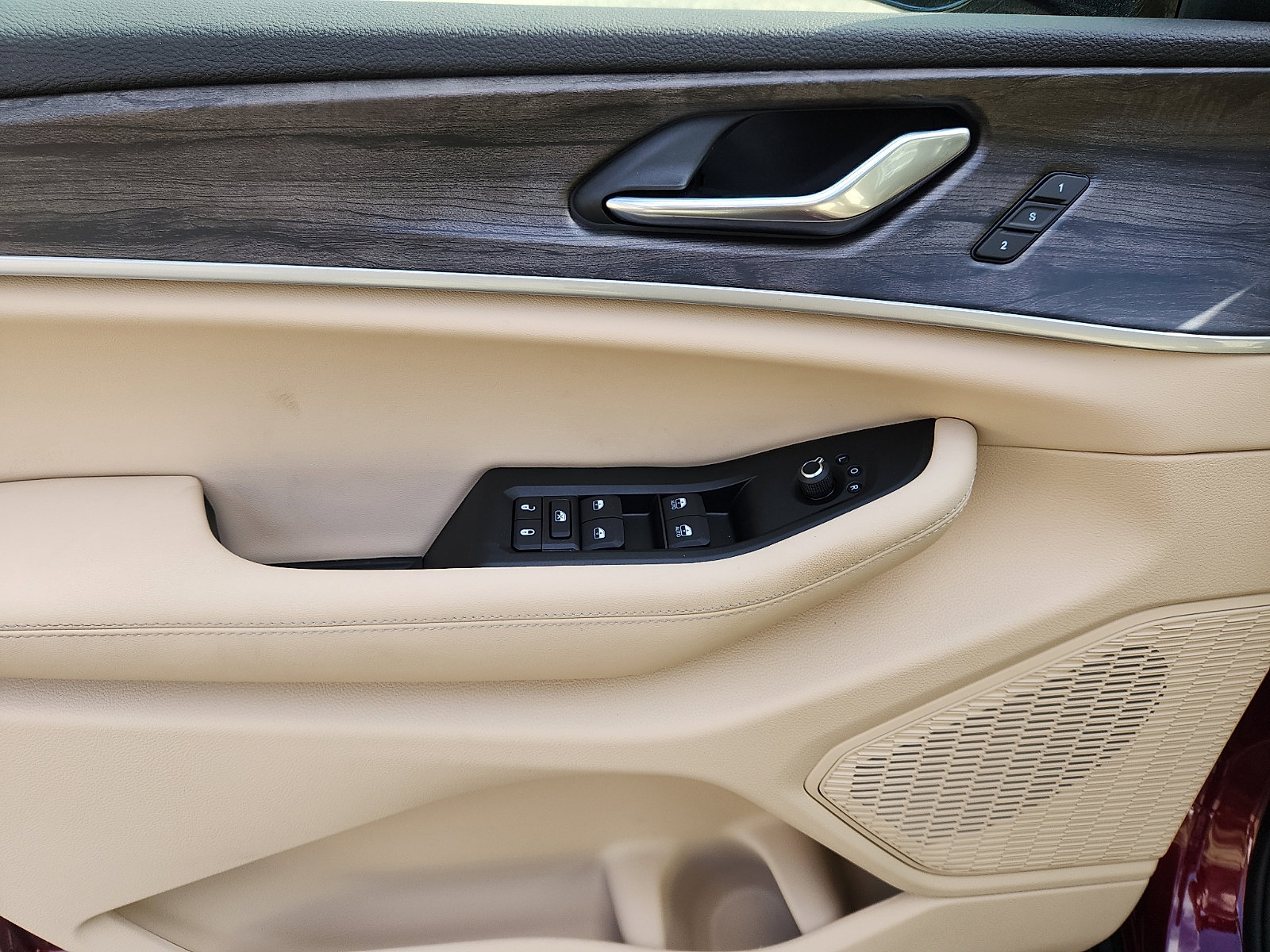 New 2025 Jeep Grand Cherokee L Limited w/ Luxury Tech Group II image 9