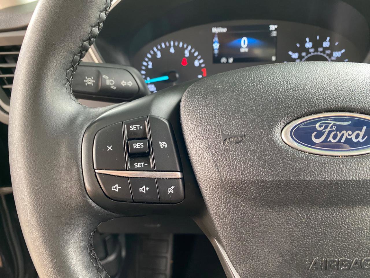 Used 2022 Ford Escape SE w/ Convenience Package FWD image 66