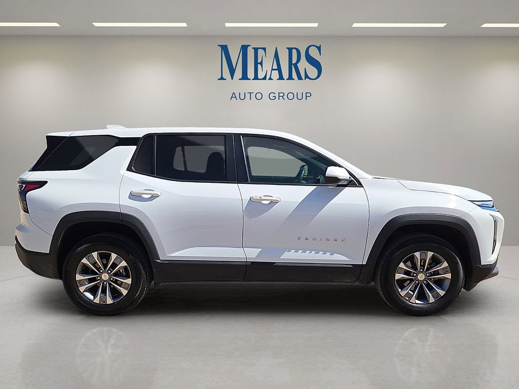 Used 2025 Chevrolet Equinox LT AWD/4WD image 6