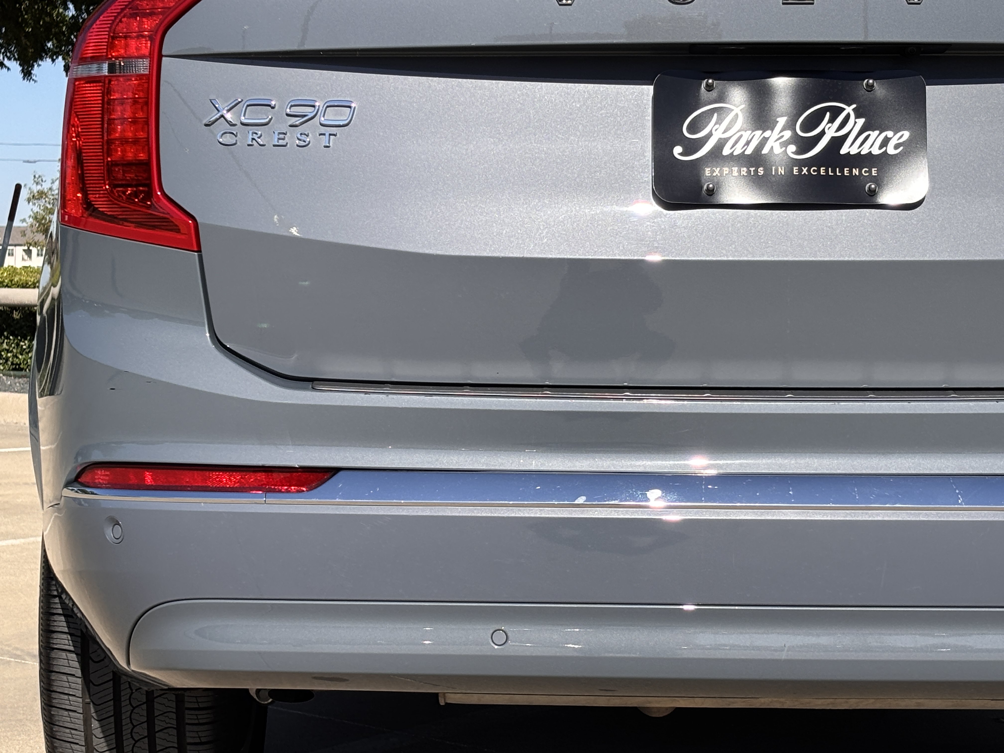 Used 2023 Volvo XC90 B6 Plus w/ Protection Package Premier AWD/4WD image 14