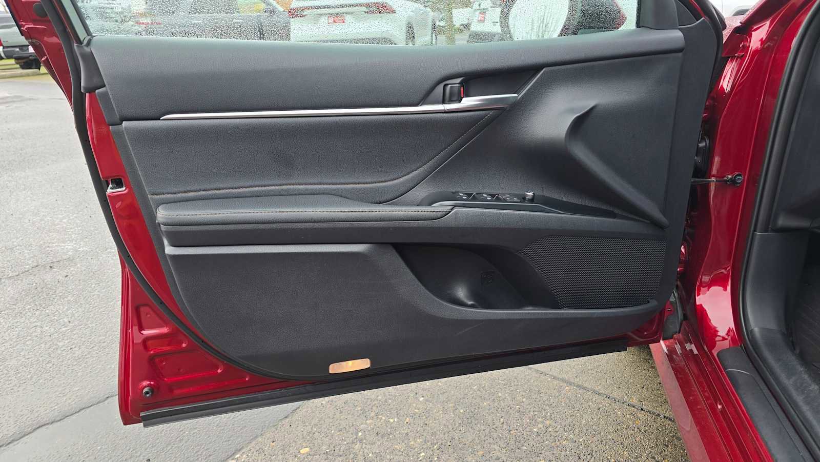 Certified 2018 Toyota Camry XLE image 23