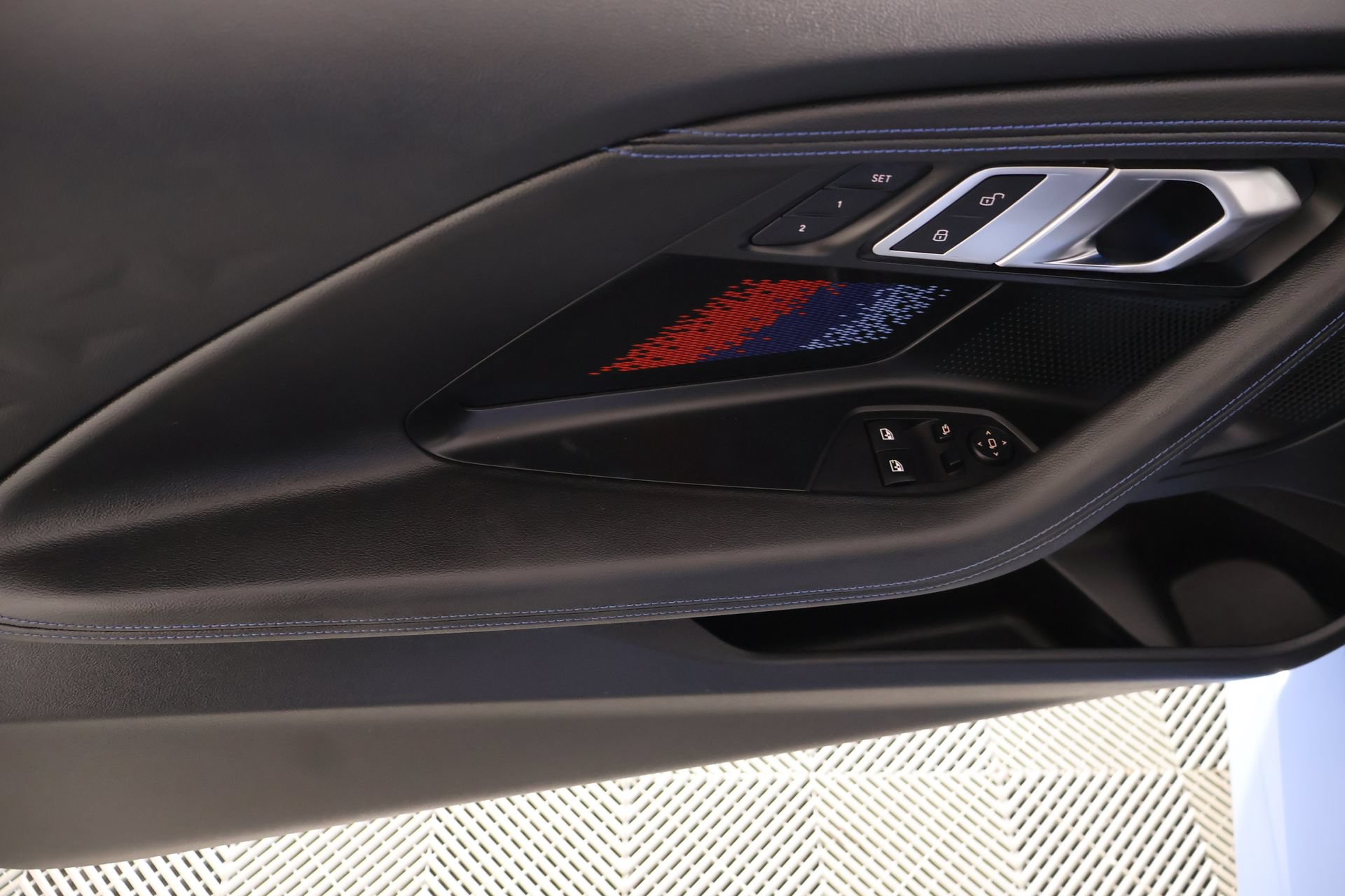 Used 2023 BMW M2 w/ Lighting Package RWD image 15