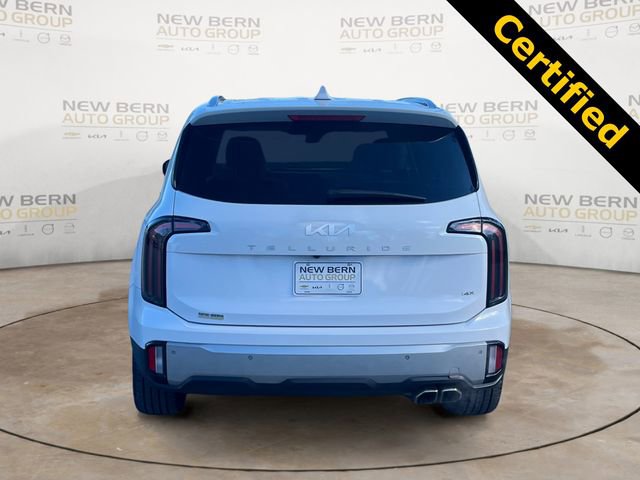 Used 2024 Kia Telluride EX w/ EX Captain's Chair Package image 4