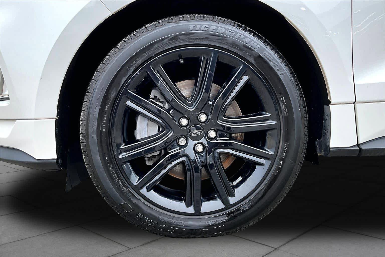 Used 2022 Ford Edge ST-Line AWD/4WD image 10