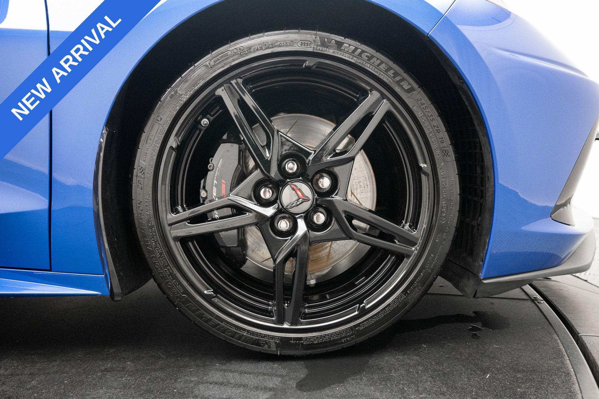 Used 2020 Chevrolet Corvette Stingray Preferred Cpe w/ 2LT Preferred Equipment Group RWD image 36
