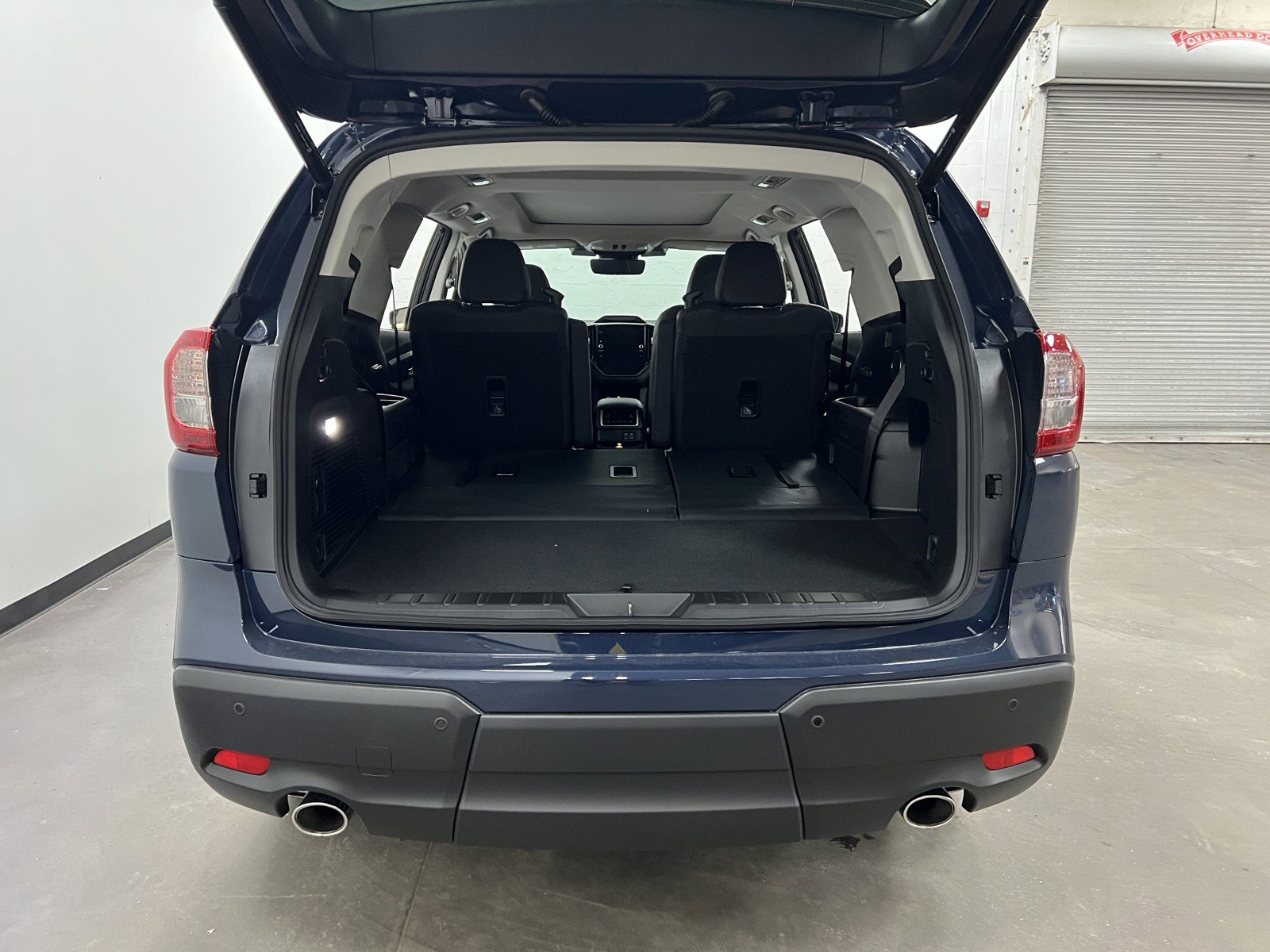 New 2025 Subaru Ascent Bronze Edition image 16