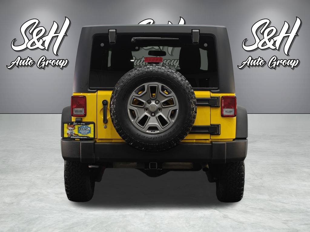 Used 2015 Jeep Wrangler Unlimited Rubicon w/ Dual Top Group AWD/4WD image 15