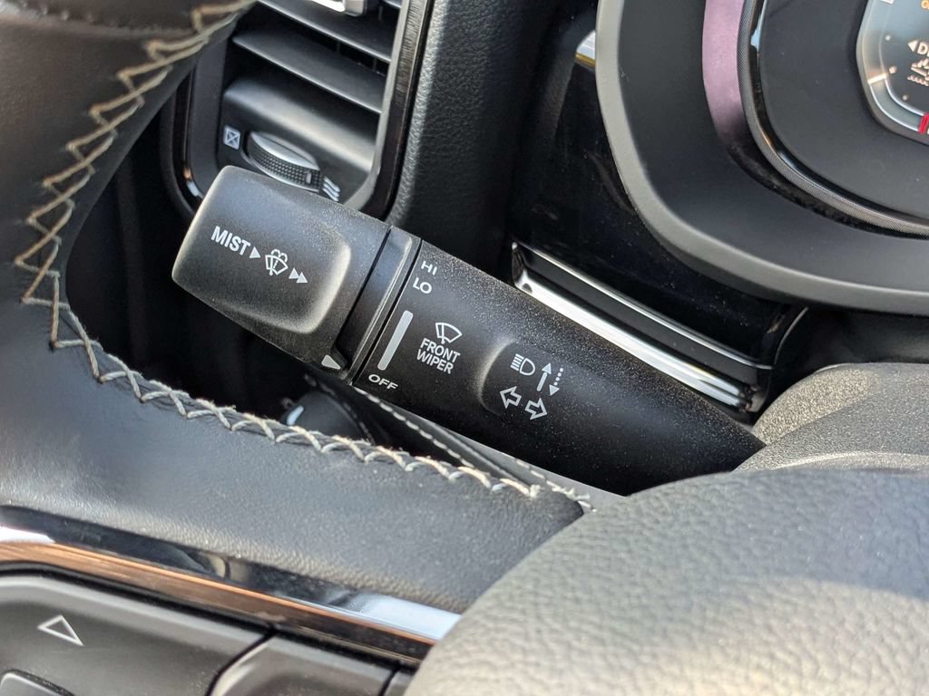 New 2026 RAM 2500 Laramie Limited AWD/4WD image 25