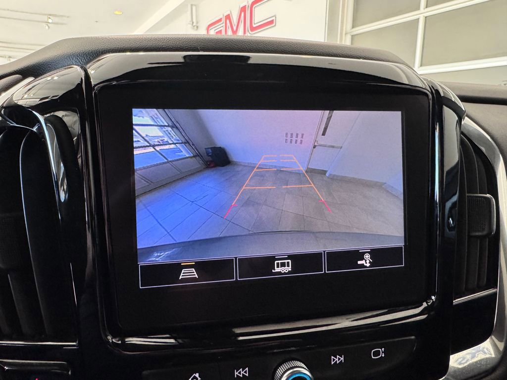 Certified 2023 Chevrolet Traverse LT AWD/4WD image 19
