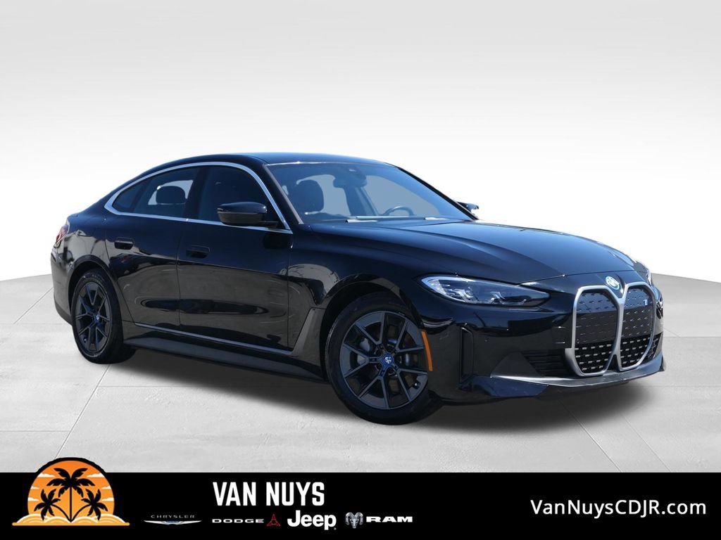 Used 2023 BMW i4 eDrive35 w/ Premium Package RWD image 1