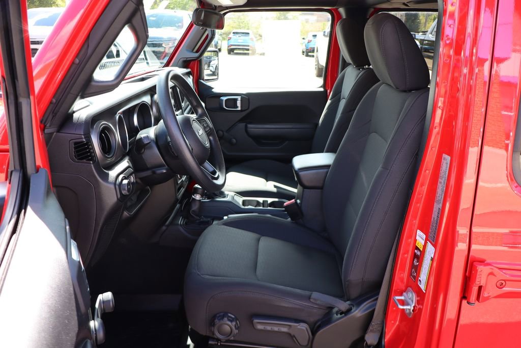 Used 2022 Jeep Wrangler Unlimited Sport image 12
