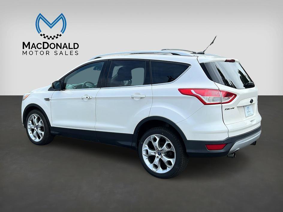 Used 2013 Ford Escape Titanium AWD/4WD image 5