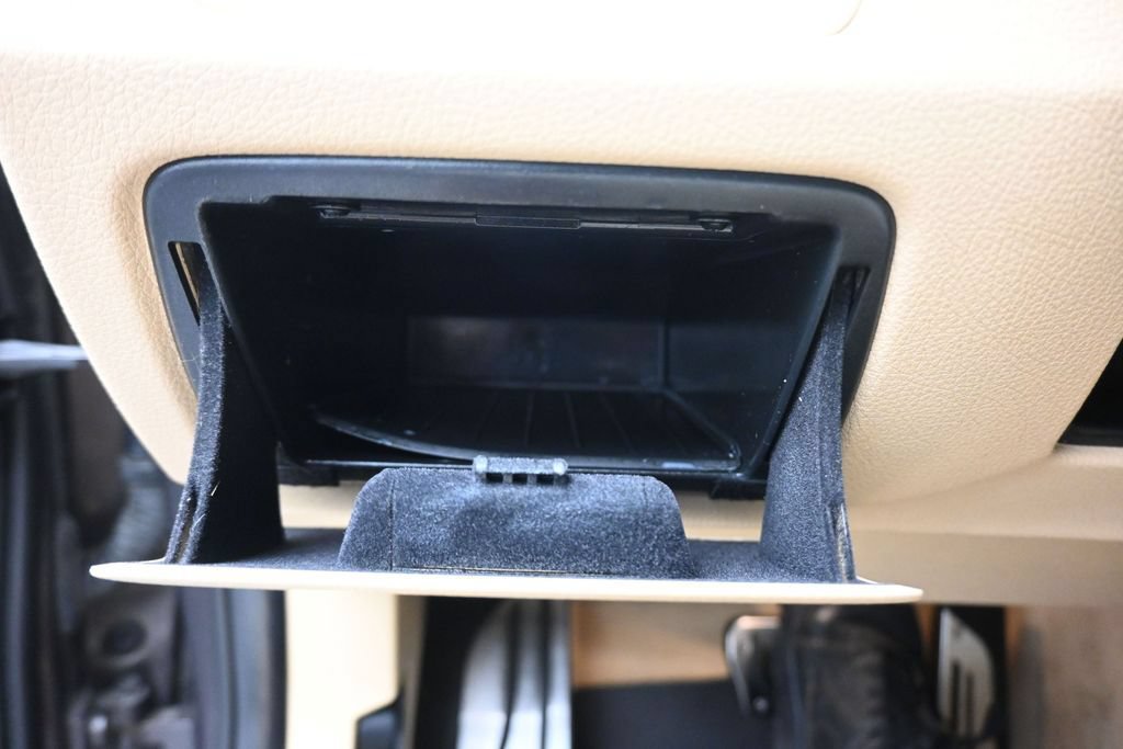 Used 2015 BMW 328i xDrive Sedan AWD/4WD image 26