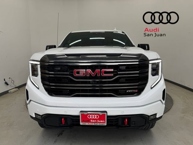 Used 2022 GMC Sierra 1500 AT4 w/ AT4 Premium Package image 3