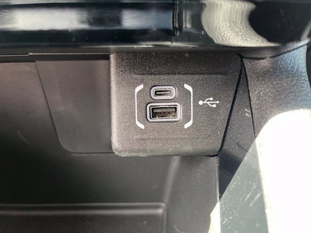 New 2026 Jeep Compass Latitude AWD/4WD image 33