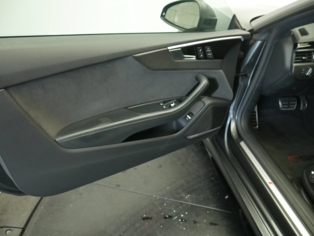 Used 2023 Audi RS 5 AWD/4WD image 4