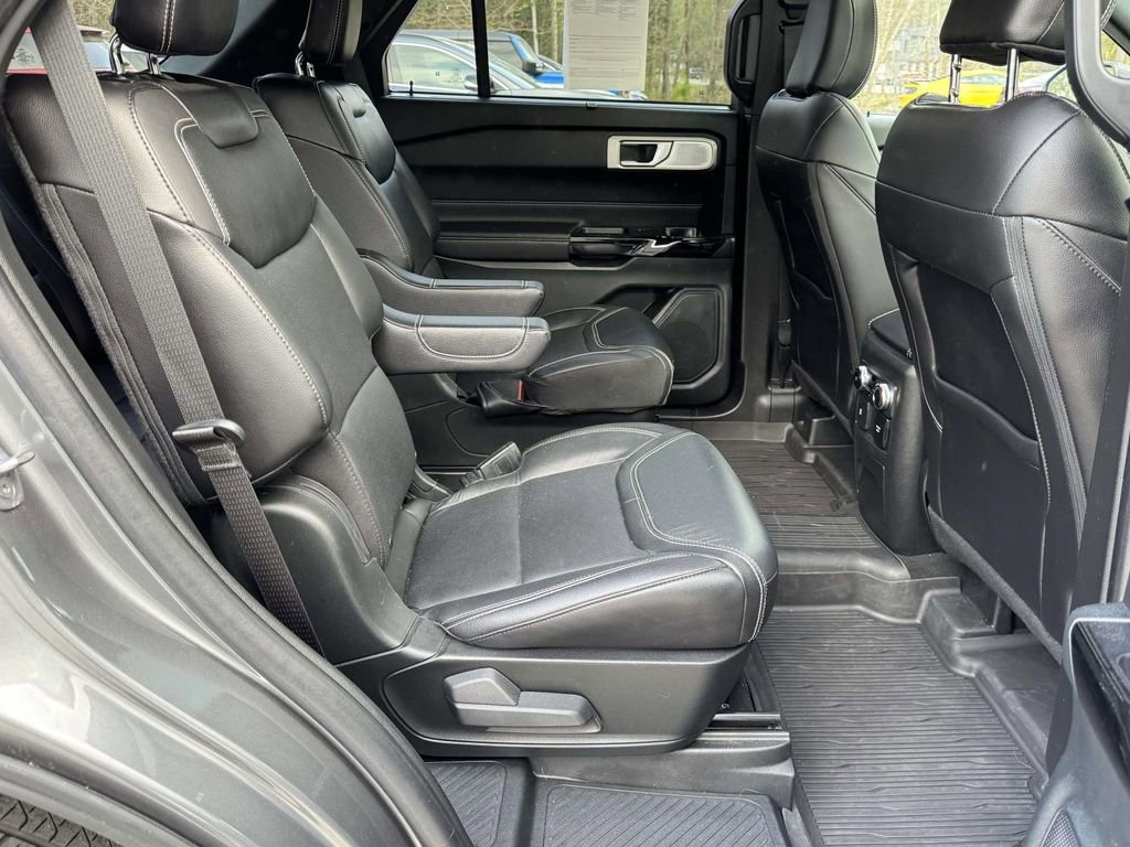 Used 2023 Ford Explorer ST w/ Equipment Group 401A image 14