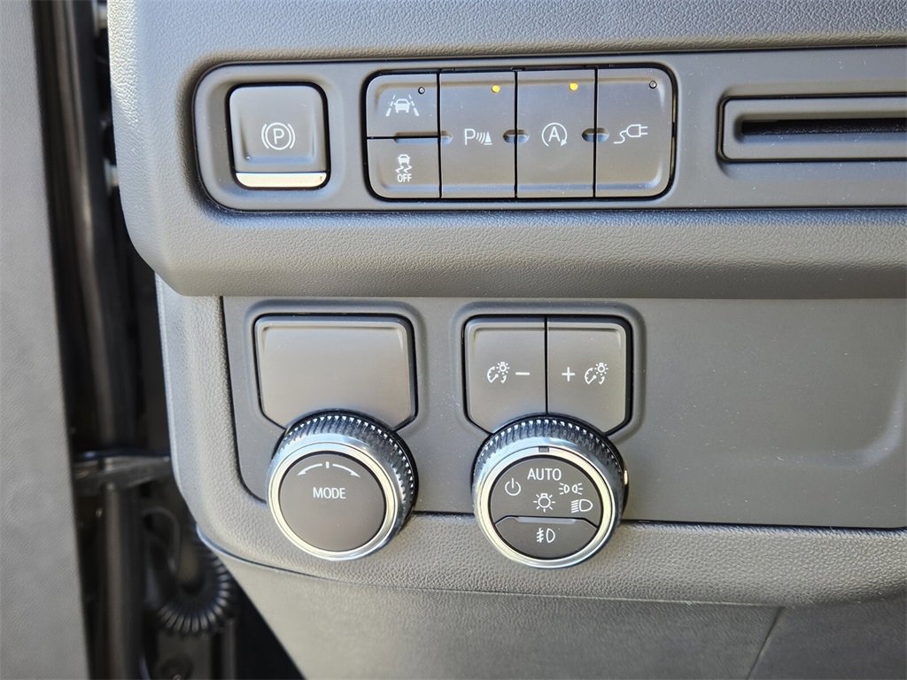 Certified 2021 GMC Yukon SLT w/ SLT Premium Package image 32