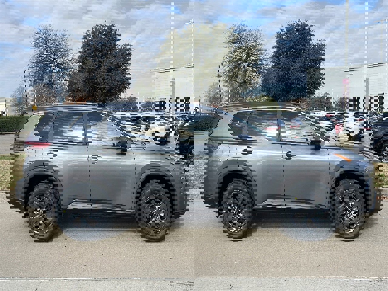 New 2026 Nissan Rogue SV image 3