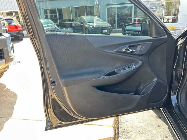 Used 2017 Chevrolet Malibu LS FWD image 21