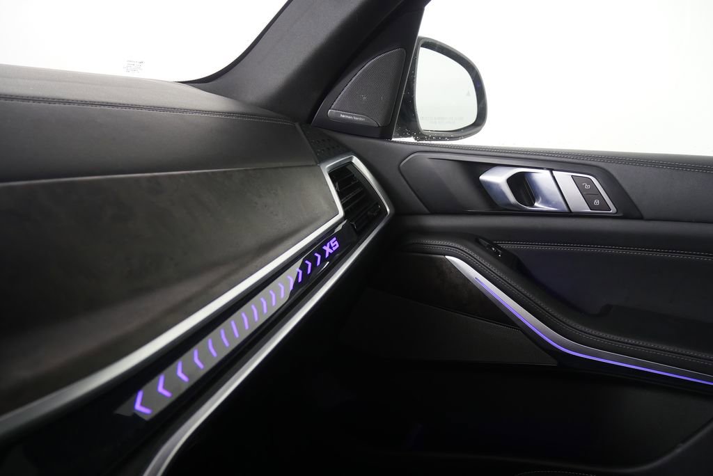 Used 2024 BMW X5 sDrive40i image 27