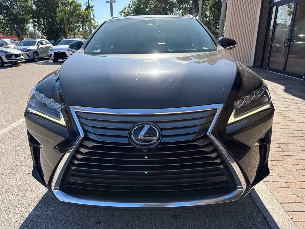 Used 2019 Lexus RX 350L Luxury w/ Cold Area Package (CT) FWD image 2