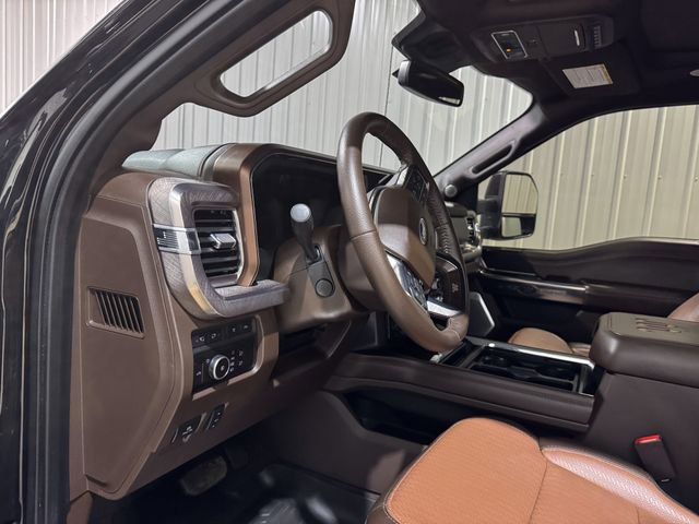Used 2023 Ford F450 King Ranch w/ FX4 Off-Road Package AWD/4WD image 13