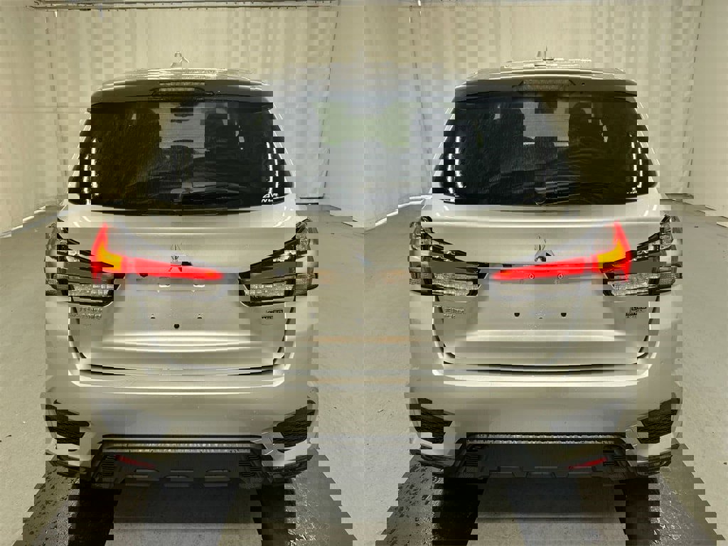 New 2025 Mitsubishi Outlander Sport LE image 8