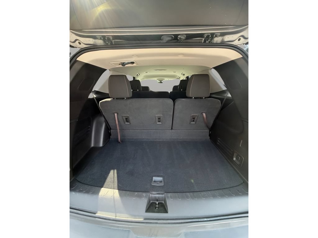Used 2018 Chevrolet Traverse LS AWD/4WD image 13