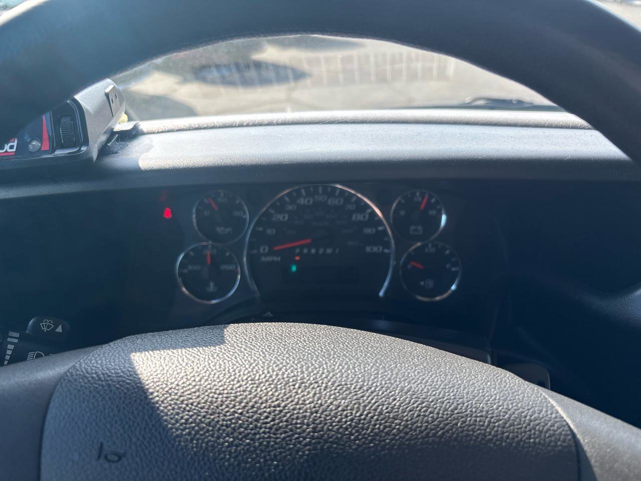 Used 2018 GMC Savana 3500 LS w/ Cold Climate Package image 14
