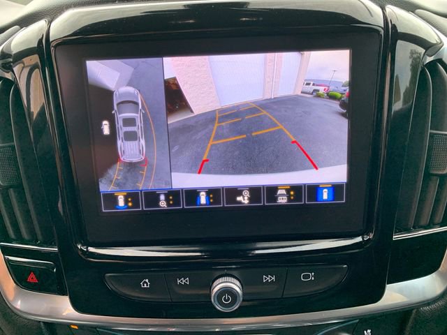 Used 2023 Chevrolet Traverse Premier image 27