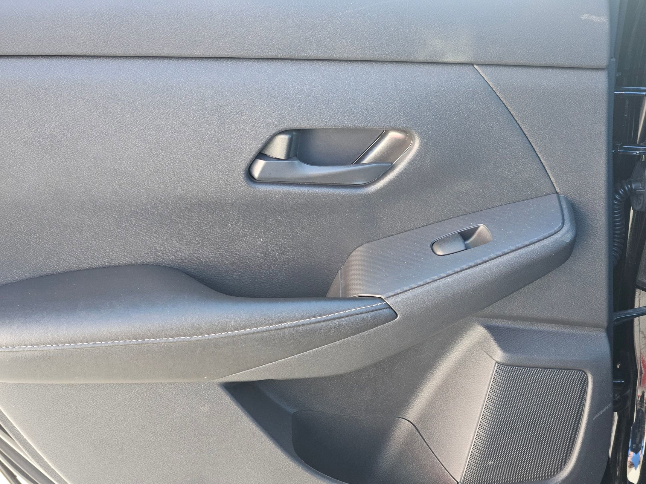 Used 2024 Nissan Sentra SV image 23